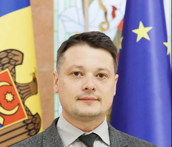 Александр Гаснаш представлен коллективу Минздрава Молдовы как новый глава ведомства