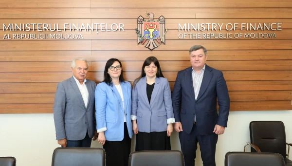Ministrul Finanțelor a discutat cu sindicatele despre majorarea salariului minim și combaterea economiei subterane