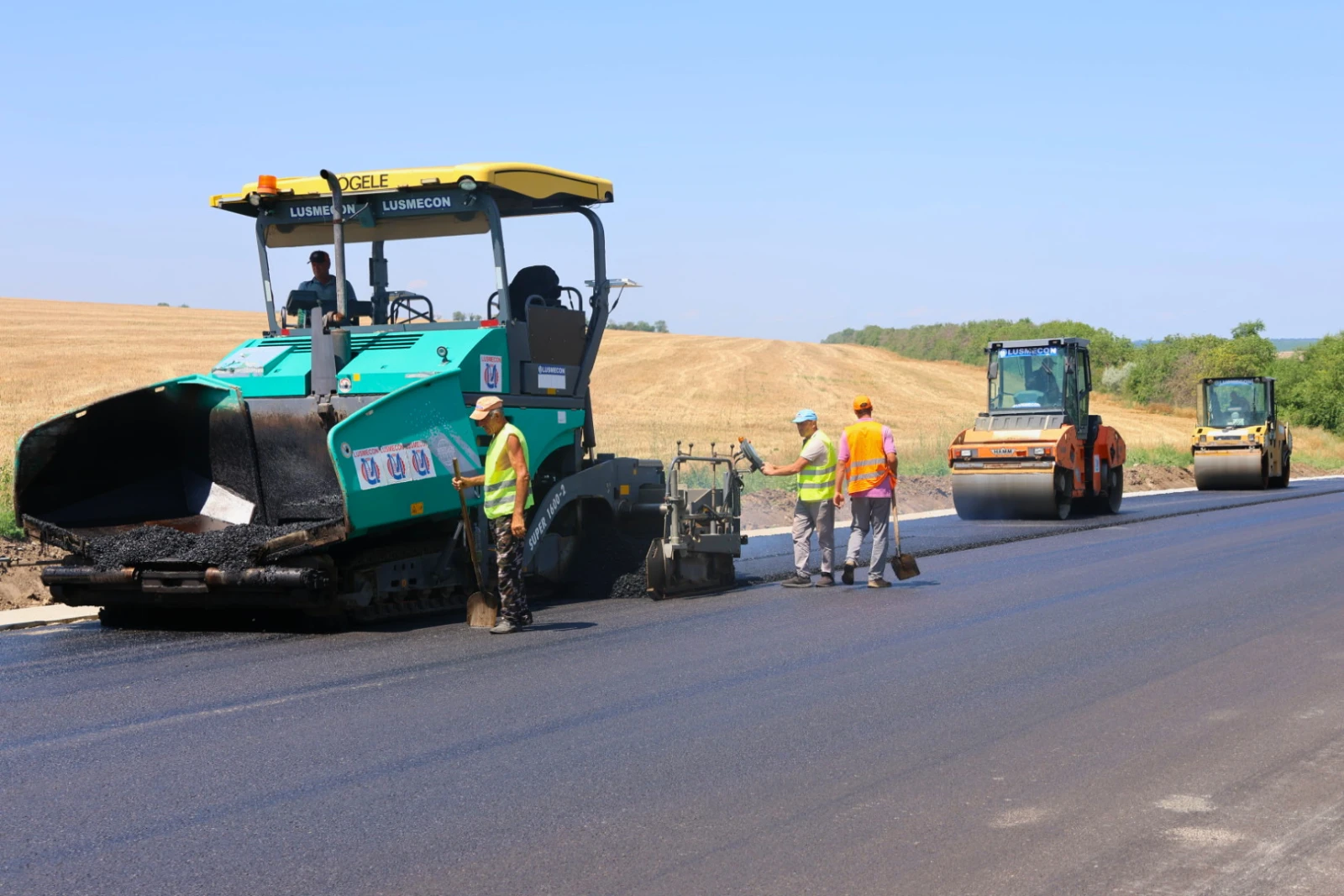 Lucrările de reparații capitale la drumul G109 din raionul Novoanenski sunt aproape finalizate, investițiile depășind 183 de milioane de lei