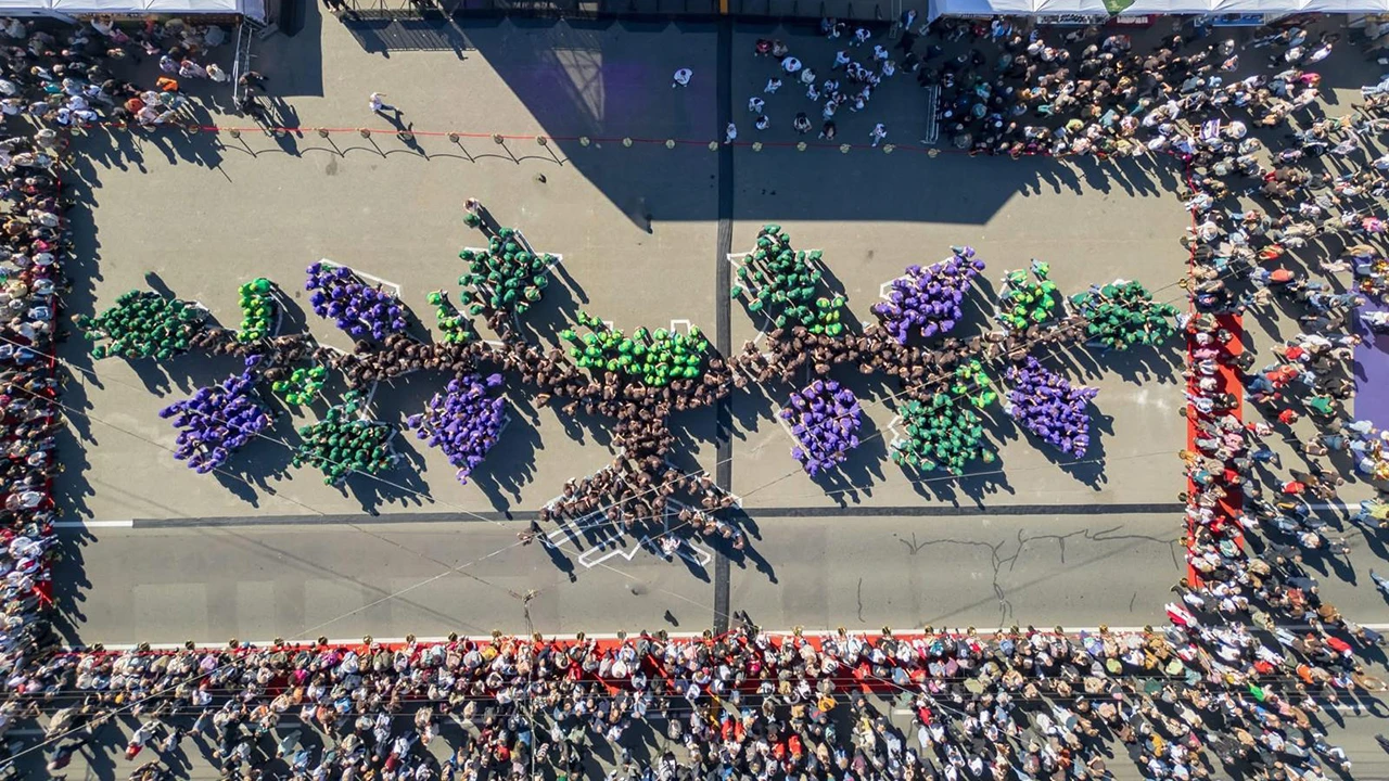 The 25th edition of National Wine Day made history: a world record and new national records