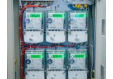 ANRE: Nu este necesară instalarea contoarelor inteligente pentru a beneficia de prețuri diferențiate ale energiei electrice în funcție de ora de consum  