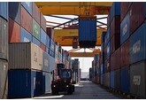 Риск полного прекращения торговли России с Евросоюзом оценили