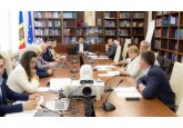 În Parlament au avut loc consultări publice pe marginea proiectului de lege privind consolidarea cadrului de activitate a Băncii Naționale a Moldovei.
