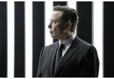 Маск пообещал сделать смартфон собственного производства