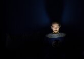 Врач рассказал о влиянии смартфонов на сон