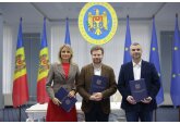Students in grades 5-6 from 40 schools in Moldova will use the innovative Langly app to learn English