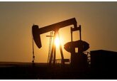 Нефти предсказали рост до 200 долларов в случае одного решения Байдена