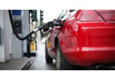 ANRE a furnizat informații detaliate cu privire la reglementarea prețurilor pentru produsele petroliere de bază de tip standard și componentele acestor prețuri. 