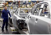 Producătorii auto din Europa trag semnalul de alarmă după ce China a impus restricții asupra unor exporturi cheie: „Duc deja la oprirea producției”