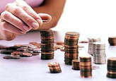 De la 1 ianuarie 2021, salariul minim garantat în sectorul real este de 2935 lei pe lună (17,37 lei pe oră).