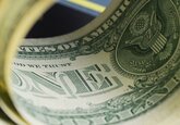 Экономист назвал условие обрушения доллара