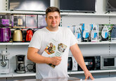Mihail Ciubuc: Cu ajutorul Grantului de la Microinvest am cumpărat produse pentru noul meu magazin