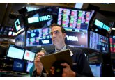 Acţiunile din SUA sunt într-o continuă creştere: De la începtul anului S&amp;P 500 a adăugat 19%, rezistând dobânzilor mari şi risipind temerile de recesiune