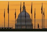 МВФ призвал США решить проблему растущего госдолга