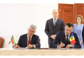 Moldova and Bulgaria signed a contract on gas supplies to our country from alternative suppliers through the Bulgartransgaz operator.