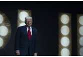 Трамп предупредил о негативных последствиях санкций США для доллара