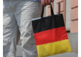 Rază de speranţă pentru economia suferindă a Germaniei: exporturile cresc la început de an