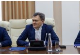 Премьер-министр Дорин Речан попросил владельцев торговых сетей оказать поддержку местным производителям в продвижении их продукции