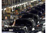 Dominaţia europeană pe piaţa auto se clatină: Cei mai mari constructori auto din Europa pregătesc investiţii majore pentru a ţine piept Chinei pe piaţa vechiculelor electrice