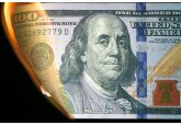 Norii unei furtuni de 500 de miliarde de dolari a falimentelor corporative încep să se adune şi să ameninţe întreaga economie globală 