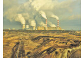 În Europa, cărbunele nu este mort, dar bate în retragere. În Europa de Est, deşi energia regenerabilă se dezvoltă exploziv, minerii încă mai pot speria guvernele