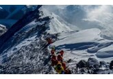 O regulă nouă pentru escaladarea Everestului, avansată de guvernul Nepalului