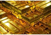 China cumpără mult mai mult aur decât declară, spun analiștii Goldman Sachs. „Aurul este tranzacționat ca și cum am fi în cel de-al treilea război mondial”