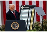 В США назвали причину приостановки действия повышенных пошлин