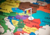 Persoanele care solicită cetăţenia română vor comunica prin mijloace electronice cu autorităţile