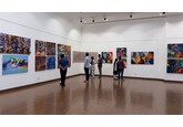 Studiu: Persoanele care vizitează regulat muzee sau participă la activități creative ar putea îmbătrâni mai lent
