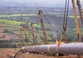 Jocurile geopolitice ale gazelor naturale se desfăşoară în forţă în Europa. Cine stă pe tuşă pierde sau ajunge să joace pentru altcineva
