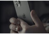 В iPhone появится обратная зарядка