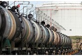 Восемь стран ОПЕК+ согласились увеличить добычу нефти с ноября