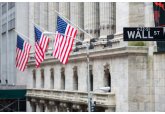 Investitorii prind viaţă: Cea mai mare listare din tehnologie din ultimii ani este aproape. Arm a strâns 52,3 miliarde de dolari înainte de începerea tranzacţionării. Apple, Google şi Nvidia au cumpărat acţiuni la compania engleză ce produce procesoare mobile