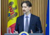 Moldova simplifică procesul de angajare a refugiaților ucraineni.