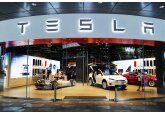 Acţiunile Tesla continuă să scadă: Declin de 9% în ultima şedinţă de tranzacţionare. Vânzări în lipsă de aproape 14 mld. dolari de când Musk a decis să cumpere Twitter, nivel record anul acesta