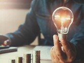 ANRE intenționează să reducă tariful la energia electrică pentru consumatorii casnici Premier Energy cu 51 bani (-12,4%) - până la 3,59 lei pe kWh 