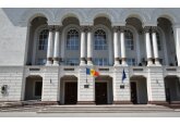 Eight former high-ranking officials have been charged in the Chisinau airport concession case, which caused a loss of 392.1 million lei.