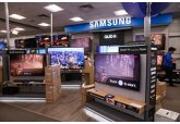 Samsung выпустит смартфон с тремя экранами