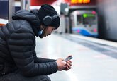 Эксперт предупредил об опасности установленных в смартфонах камер