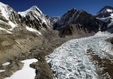 В леднике на Тибете обнаружили неизвестные вирусы возрастом 15 000 лет