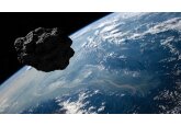 Un asteroid va trece la aproximativ 3.500 de kilometri deasupra suprafeţei Pământului 