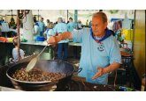 Un nou record la cel mai mare festival de mâncare de melci din lume