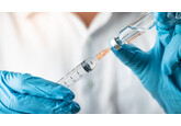 Studiu: Un nou vaccin oferă speranţă în prevenţia riscului de demenţă