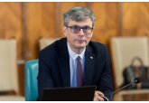State company Energocom and Romania&#039;s Hidroelectrica signed a contract Thursday for the supply of 100 MW of electricity to Moldova.