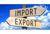 În 2021, deficitul comercial al Republicii Moldova a fost de 4 miliarde 032,2 milioane de dolari, în creștere cu 36,7% (+1 miliard 083,3 milioane de dolari) față de aceeași perioadă din 2020.