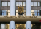 Parlamentul a adoptat în lectura a doua amendamentele la Legea fondurilor AOAM pentru 2024, majorând veniturile și cheltuielile cu 551 milioane 143 mii lei (+3,6%) - până la 15 miliarde 971 milioane 225,4 mii lei