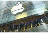 Apple anunță investiții de 500 miliarde dolari în SUA și va deschide o fabrică de servere în Texas