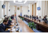 Guvernul va propune Parlamentului prelungirea stării de urgență declarată în Republica Moldova cu încă 60 de zile, începând cu 25 aprilie.
