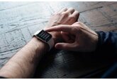 Apple изобрела умный ремешок